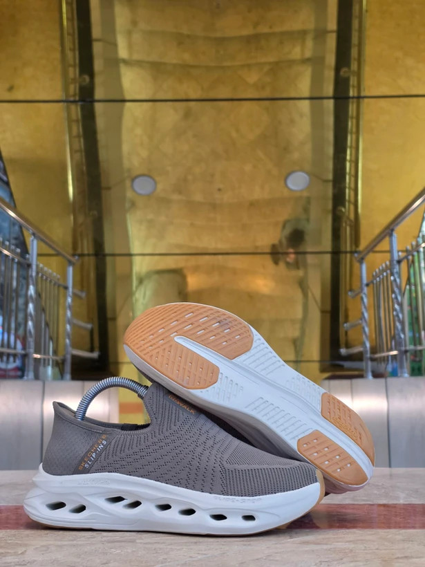 کفش اسکیچرز طبی و راحتی گو والکSkechers go walk/ساخت ویتنام/مخصوص پیاده روی و روز مرگی/سایز ۴۰ 41 42 43 44 45/ضمانت اصالت کالا/کیفیت مسترکوالیتیA