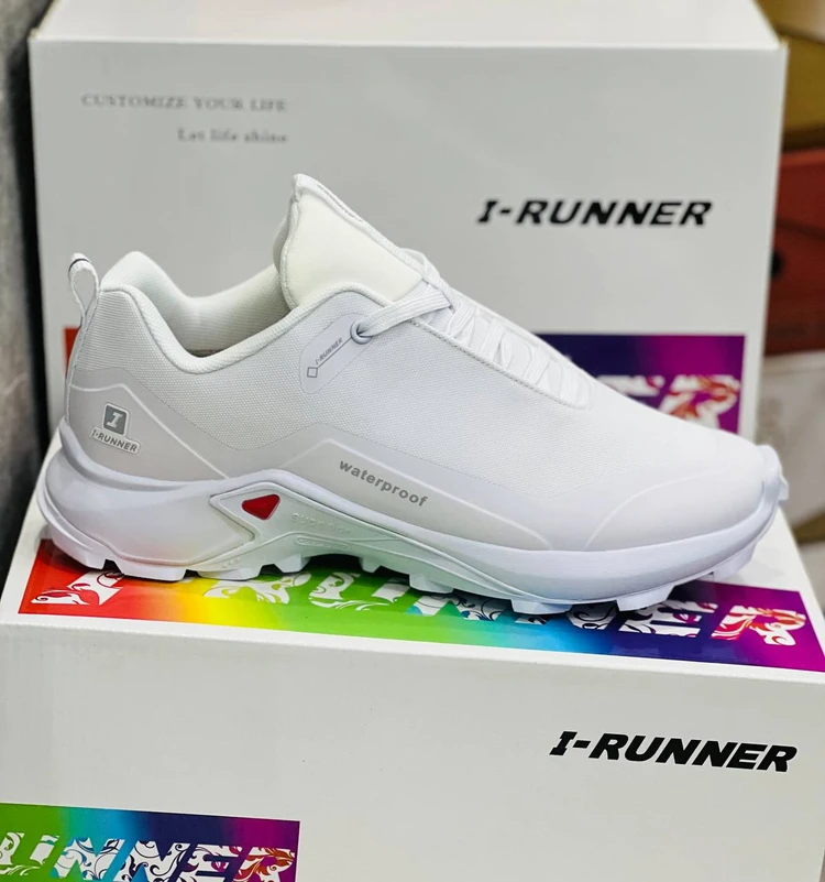 کتونی آی رانر گورتکس / ضد آب مسترکوالیتی / I-RUNNER Hiking / ساخت ویتنام وارداتی / سایز ۴۰ الی ۴۸ / سبک و مقاوم ضد لغزش / فروش تکی و عمده /  ضمانت اصالت کالا بالاترین کیفیت درجه ۱