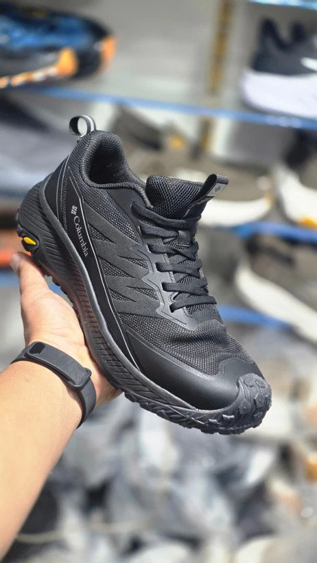 کتونی مردانه کلمبیا/Columbia waterproof/ضد آب گورتکس ساخت ویتنام وارداتی/سایز 40 الی 45/فروش تکی و عمده