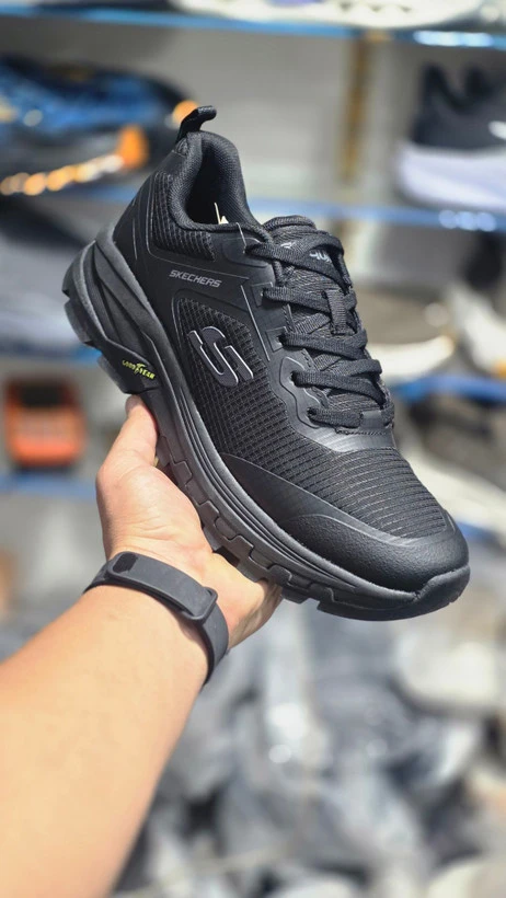 کفش اسکیچرز طبی و راحتی گو والک/ Skechers go walk/ساخت ویتنام/مخصوص پیاده روی و‌ روز مرگی/سایز ۴۰ 41 42 43 44 45/ضمانت اصالت کالا/کیفیت مسترکوالیتیA
