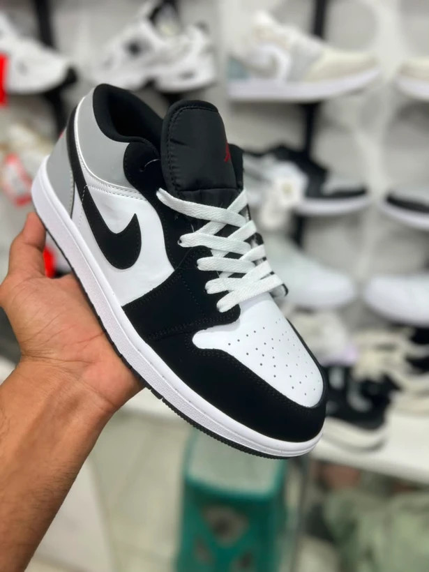 کتونی مسترکوالیتی / نایک ایر جردن وان سیلور / Nike Air Jordan 1 Low / وارداتی ساخت ویتنام / سایز 40 الی 45 / فروش تکی و عمده/ضمانت کیفیت کالا