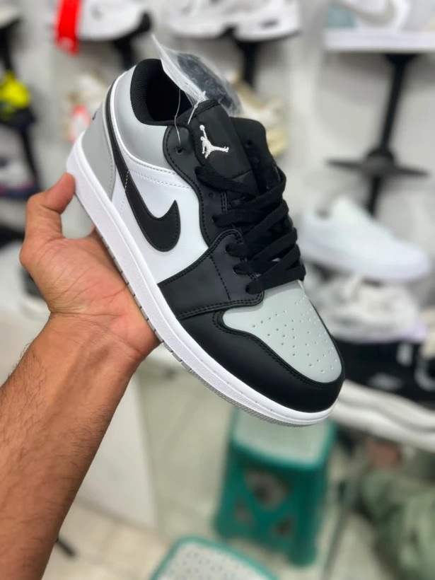 کتونی مسترکوالیتی / نایک ایر جردن وان سیلور / Nike Air Jordan 1 Low / وارداتی ساخت ویتنام / سایز 40 الی 45 / فروش تکی و عمده/ضمانت کیفیت کالا