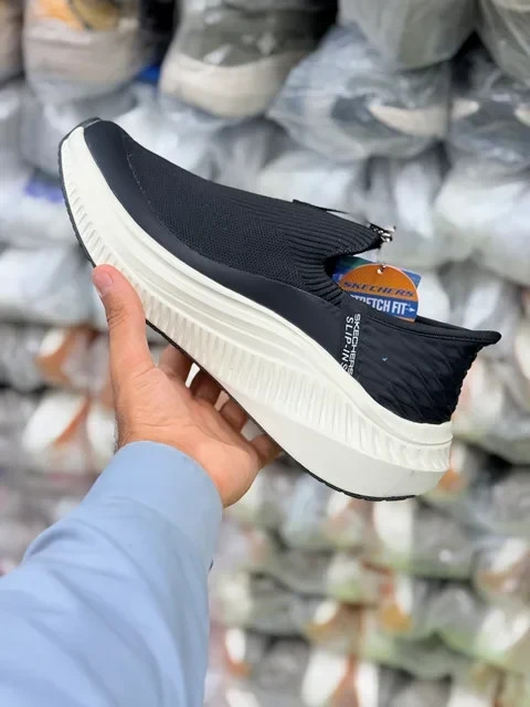 کتونی اسکیچرز بدون بند اسلیپ امو مسترکوالیتی / Skechers Slip Ins Uomo / ساخت ویتنام وارداتی / سایز ۴۰ الی ۴۵ / طبی و سبک و راحت / فروش تکی و عمده / ضمانت کیفیت کالا