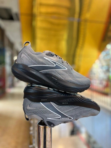 کتونی بروکس گلیسرین ۲۱ / Brooks Glycerin GTS 21 / ساخت ویتنام وارداتی / سایز ۴۰الی ۴۵ / فروش تکی و عمده / ضمانت اصالت کالا / بالاترین کیفیت درجه ۱