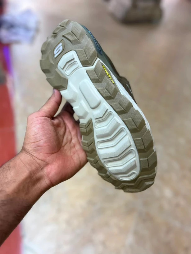 کتونی اسکیچرز پروتکت / Skechers Max Protect Goodyear / ساخت ویتنام وارداتی / سایز ۴۰ الی ۴۵ / بالاترین کیفیت درجه ۱/ضمانت کیفیت کالا/فروش تکی و عمده