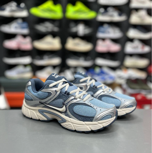 کتونی نایک وی فایو کی / Nike v5k run / ساخت ویتنام وارداتی سایز ۳۷ الی 45 /ضمانت کیفیت کالا/فروش تکی و عمده