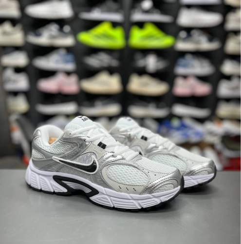 کتونی نایک وی فایو کی / Nike v5k run / ساخت ویتنام وارداتی سایز ۳۷ الی 45 /ضمانت کیفیت کالا/فروش تکی و عمده