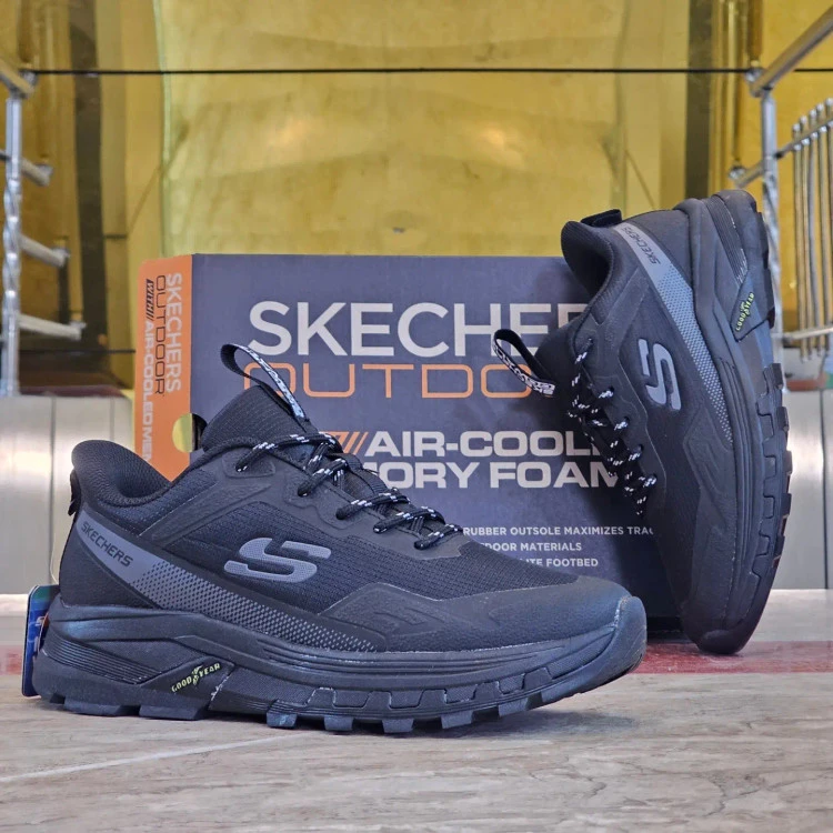 کتونی اسکیچرز آرچ فیت اسلیپ اینز / با زیره گودیر مسترکوالیتی / Skechers Archfit Slip-ins / ساخت ویتنام وارداتی / سایز۴۰ الی ۴۵ / فروش تکی و عمده ضمانت / کیفیت کالا