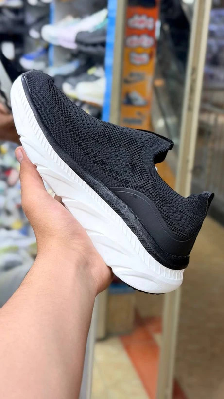 کتونی وارداتی اسکیچرز/ بدون بند مموری فوم سبک و طبی و راحت مستر کوالیتی / Skechers Slip _Ins Ultra Go Sole Memory Foam / ساخت ویتنام وارداتی/ سایز۳۷_۳۸_۳۹_۴۰ / فروش تکی و عمده / ضمانت و کیفیت کالا