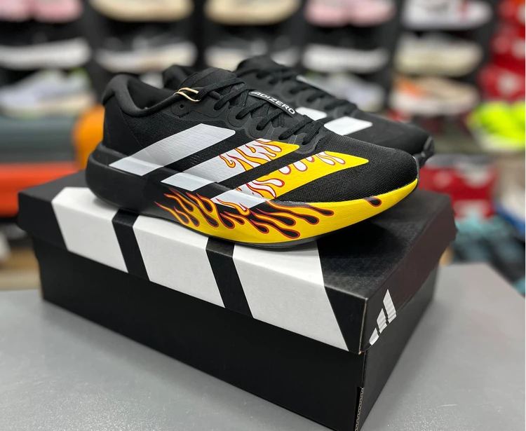 کتونی آدیداس آدی‌زیرو / Adidas Adizero EVO SL/ ساخت ویتنام وارداتی /  سایز ۳۷ الی ۴۵ / ضمانت کالا /  فروش تکی و عمده / بالاترین کیفیت مسترکوالیتی A