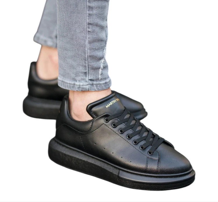 کتونی اسپرت الکساندر مک کوئین Alexander McQueen Sneakers ساخت ویتنام وارداتی سایز۴۰ الی ۴۵فروش تکی و عمده ضمانت کیفیت کالا