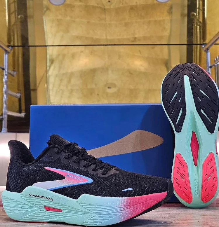 کتونی بروکس هایپریون مکس مسترکوالیتی / Brooks Hyperion Max / ساخت ویتنام وارداتی/  سایز۴۰الی ۴۵ / فروش تکی و عمده/  ضمانت کیفیت کالا