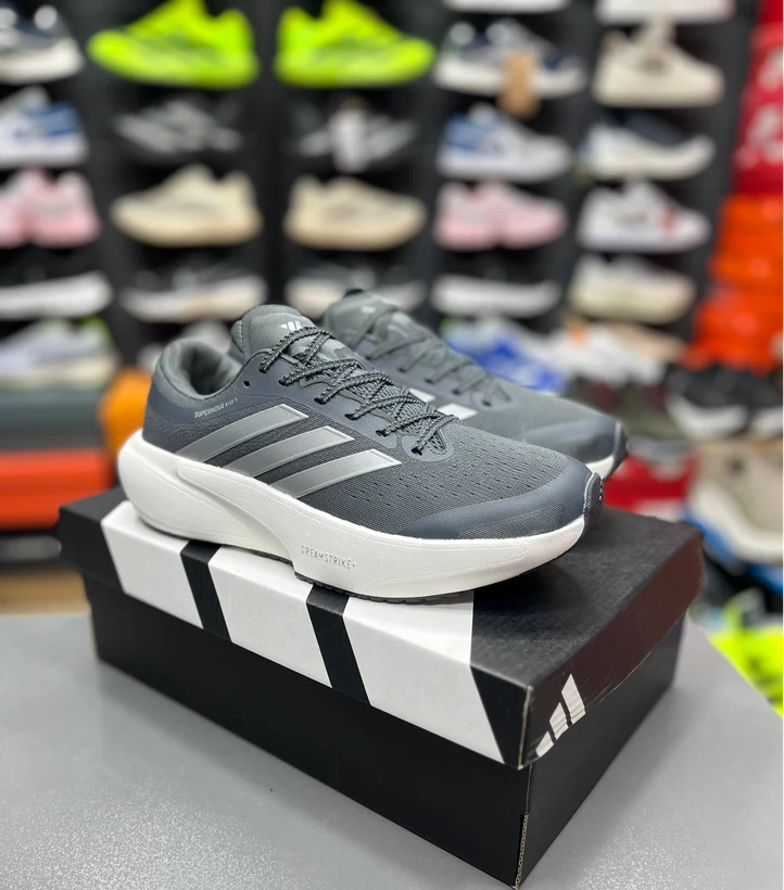 کتونی آدیداس مردانه سوپرنوا رایز ۳/Adidas Supernova Rise 3/ساخت ویتنام/سایز ۴۰ الی ۴۵/فروش تکی و عمده ضمانت اصالت کالا کیفیت مسترکوالیتی درجه ۱