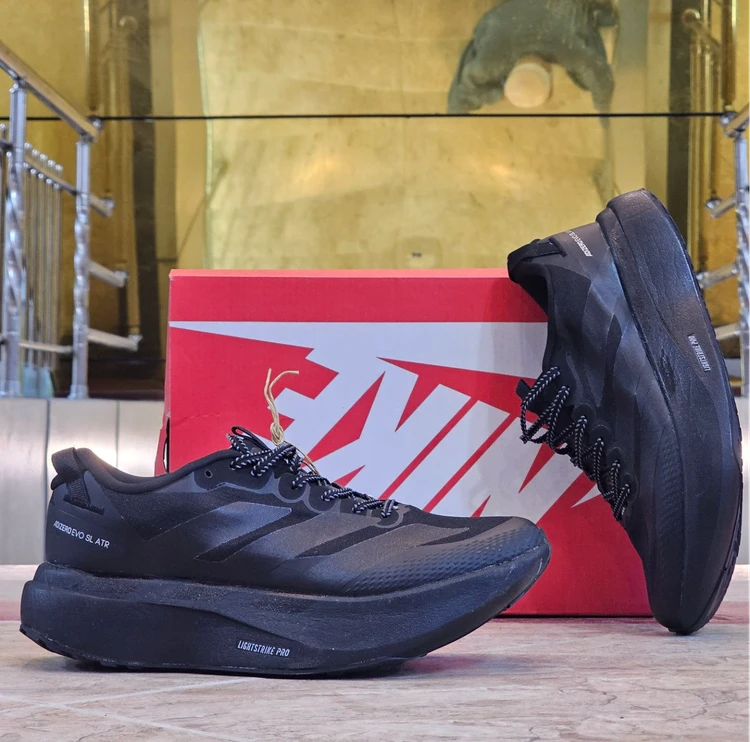 کتونی آدیداس آدیزیرو / Adidas Adizero EVO SL/ ساخت ویتنام وارداتی / سایز 40 الی ۴۵ / ضمانت کالا / فروش تکی و عمده / بالاترین کیفیت مسترکوالیتی A