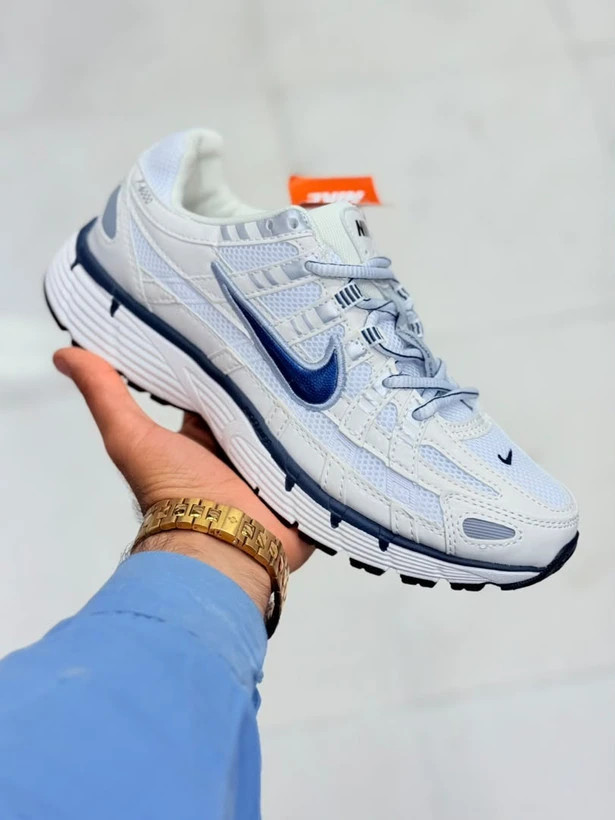 کتونی نایک nike p-6000 ساخت ویتنام سایز ۴۰ تا ۴۵ دارای رنگبندی مختلف . فروش به صورت تک و عمده