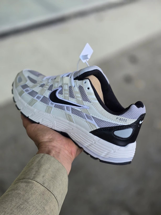 کتونی نایک nike p-6000 ساخت ویتنام سایز ۴۰ تا ۴۵ دارای رنگبندی مختلف . فروش به صورت تک و عمده
