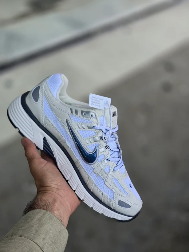 کتونی نایک nike p-6000 ساخت ویتنام سایز ۴۰ تا ۴۵ دارای رنگبندی مختلف . فروش به صورت تک و عمده