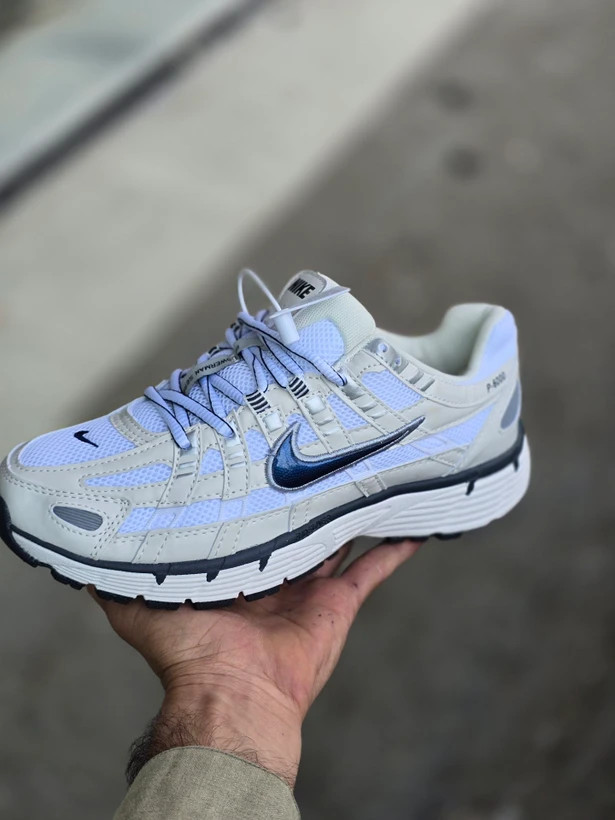 کتونی نایک nike p-6000 ساخت ویتنام سایز ۴۰ تا ۴۵ دارای رنگبندی مختلف . فروش به صورت تک و عمده