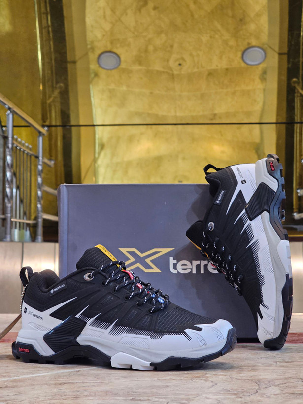 کتونی آدیداس ترکس گورتکس / terrex goretex AX4/ سایز ۳۷ تا ۴۵ / ویتنام وارداتی / مسترکوالیتی / فروش به صورت تک و عمده