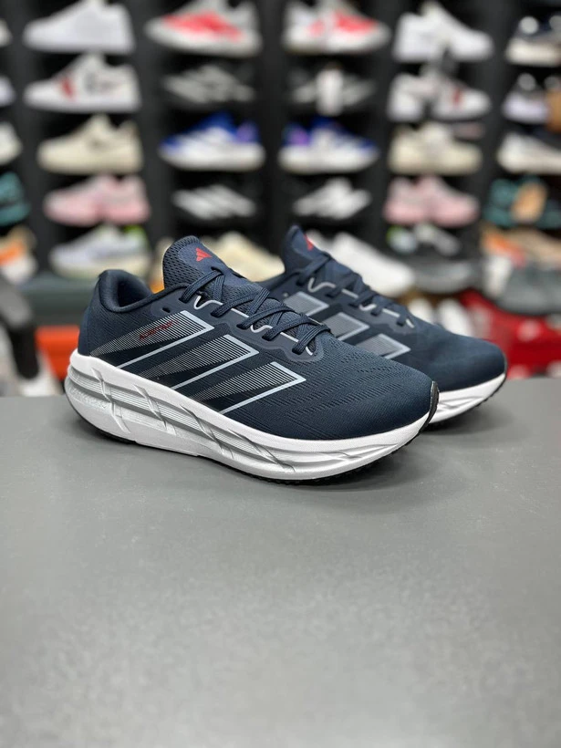 کتونی آدیداس ادی استار مسترکوالیتی /  Adidas Adistar / سایز۴۰ الی ۴۵ / فروش تکی و عمده / ضمانت کیفیت و اصالت کالا